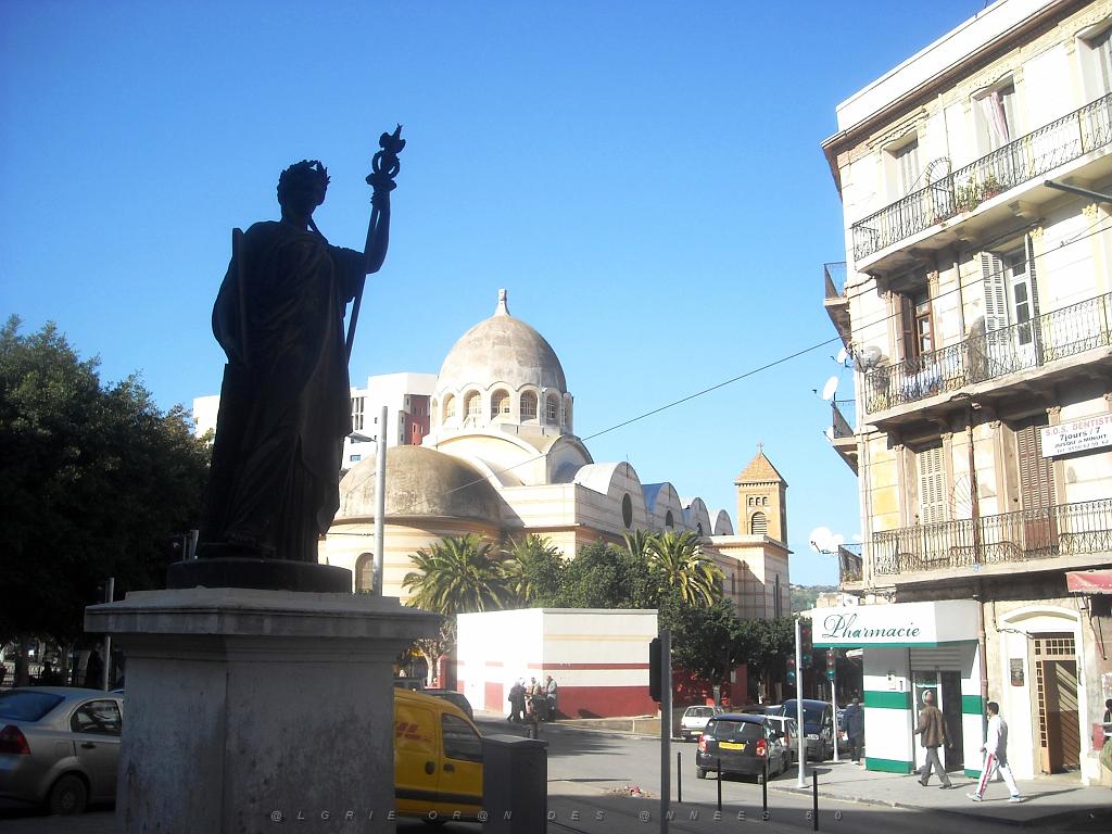 ORAN 2013 JANVIER - Bd A. MIRA (Magenta).JPG